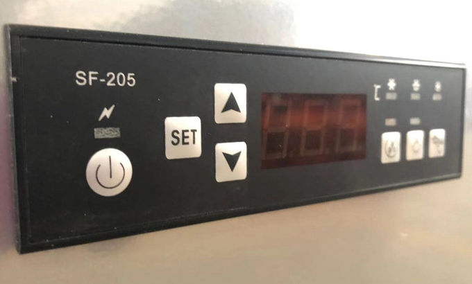 Les marchandiseurs glacés de porte solide, automatiques dégivrent le Cu 42. Pi congélateur extérieur 3 de glace