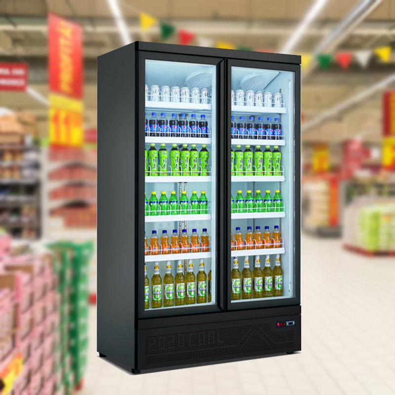 Un étalage plus frais de boisson de porte à deux battants de supermarché de boissons de réfrigérateur droit de bouteille